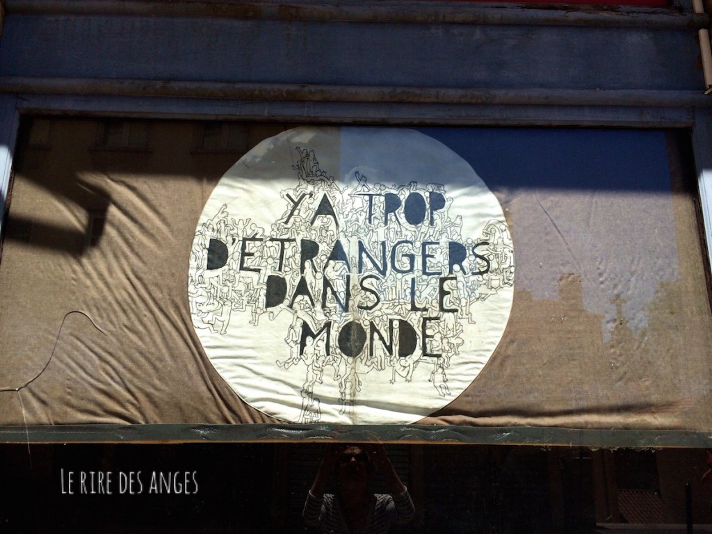Y a trop d'étrangers dans le monde