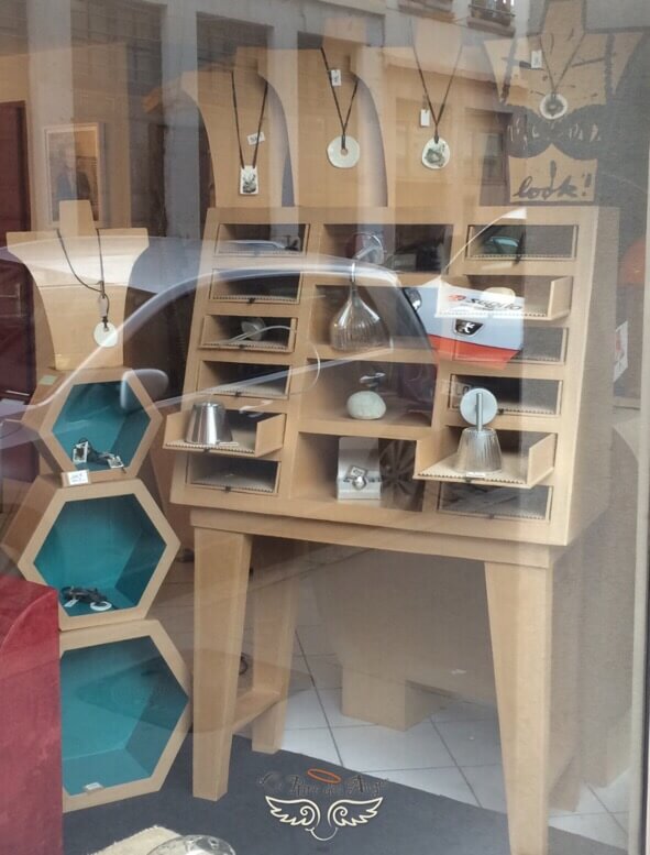 Meuble en carton à faire soi même 