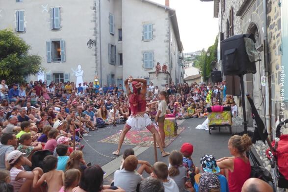 festival international du theatre de rue